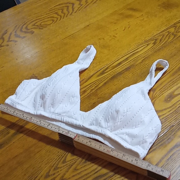 Andie Bikini LARGE Swim Top TRIANGLE BELMAR COCONUT CREAM NEW Beach Resort - Picture 2 of 5